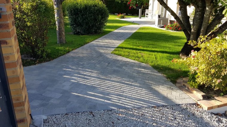 Allée carrossable en pavés